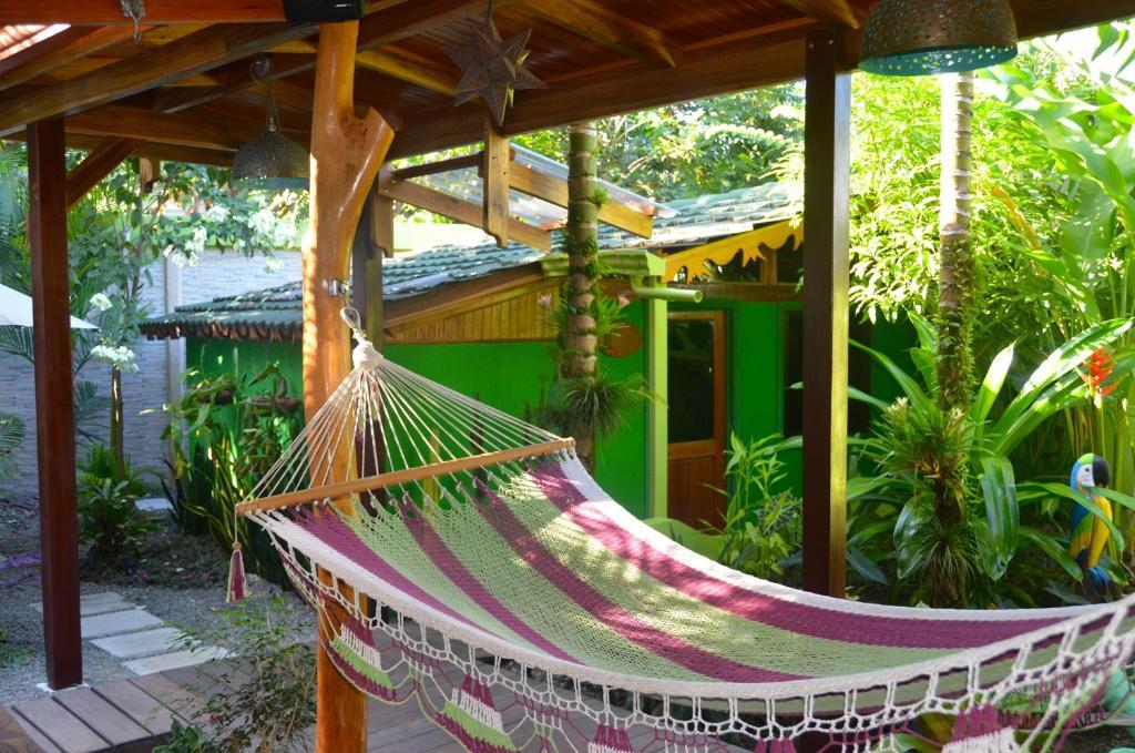 Physis Caribbean Bed & Breakfast Puerto Viejo de Talamanca Екстериор снимка